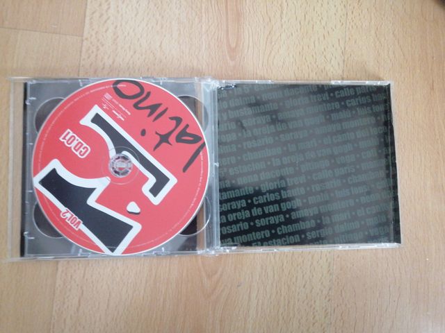 CD + DVD Latino Éxitos Música Latina