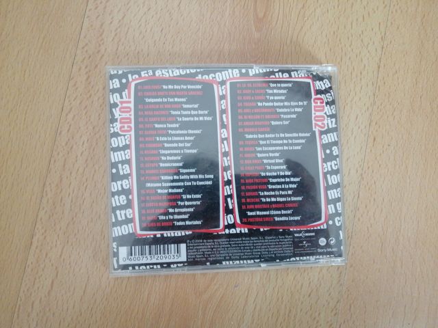 CD + DVD Latino Éxitos Música Latina