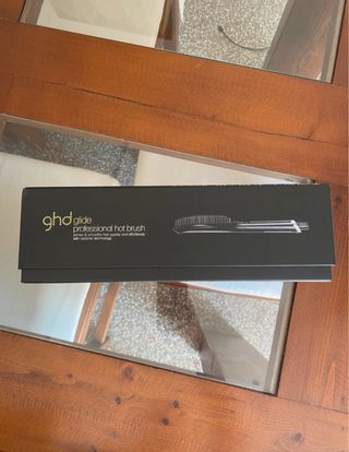 Cepillo GHD Glide Profesional Hot Brush Negro/Dora