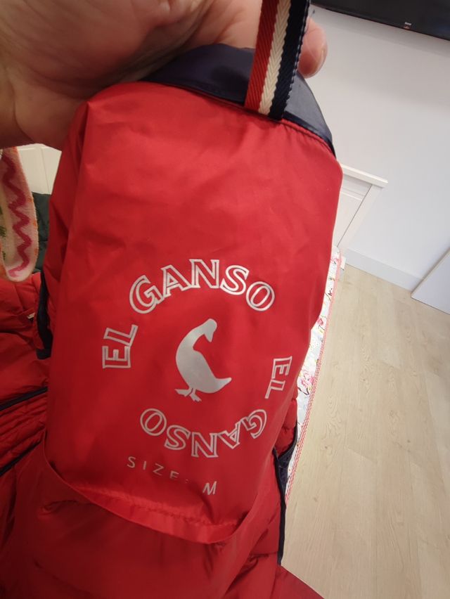 Chaleco El Ganso Azul y Rojo Nuevo