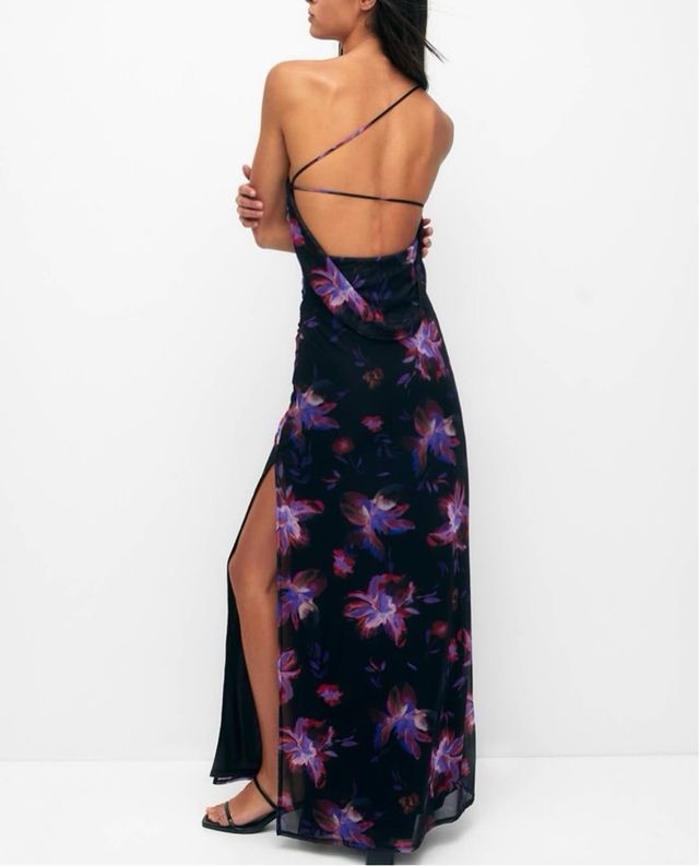 Vestido largo floral asimétrico