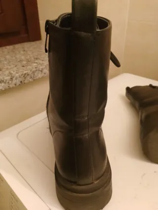 Anfibi ecopelle neri