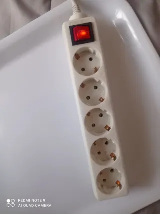 Regleta 5 enchufes con interruptor