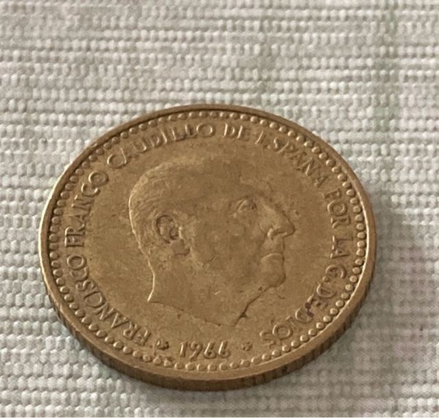Peseta Franco 1966 estrella 19 74