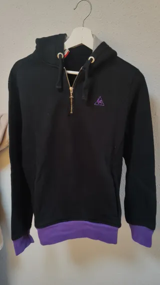 Sudadera Le Coq Sportif Negra y Morada