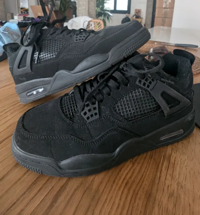 Jordan 4 Retro University Black
