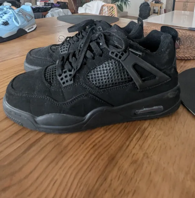 Jordan 4 Retro University Black