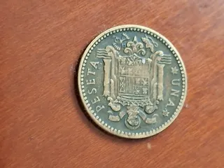 23 Monedas 1 Peseta 1947