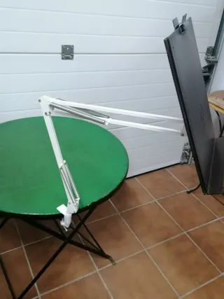 Soporte articulado con atril DINA4