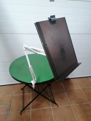 Soporte articulado con atril DINA4