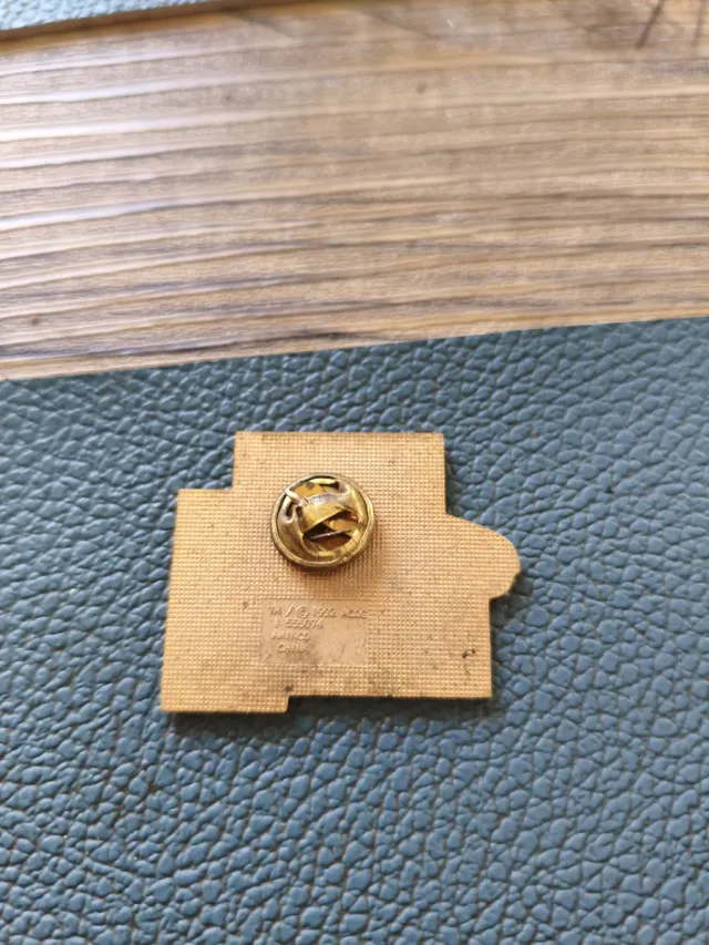 Pin Ray-Ban Predator Atlanta 1996