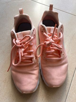 Zapatillas deportivas Nike rosas
