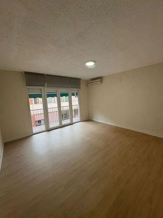 Piso en venta en El Mercado en Manises