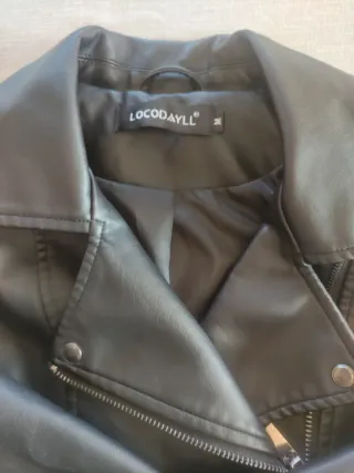 Chaqueta Cuero Sintético Negra Riverdale