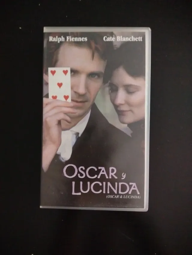 Oscar e Lucinda in VHS (film drammatico)