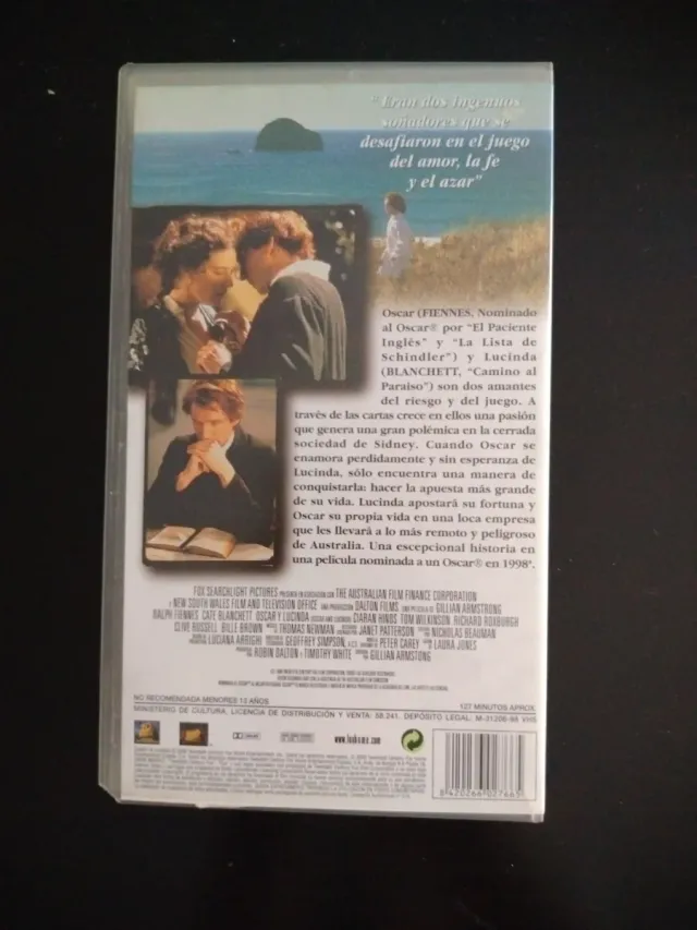 Oscar e Lucinda in VHS (film drammatico)