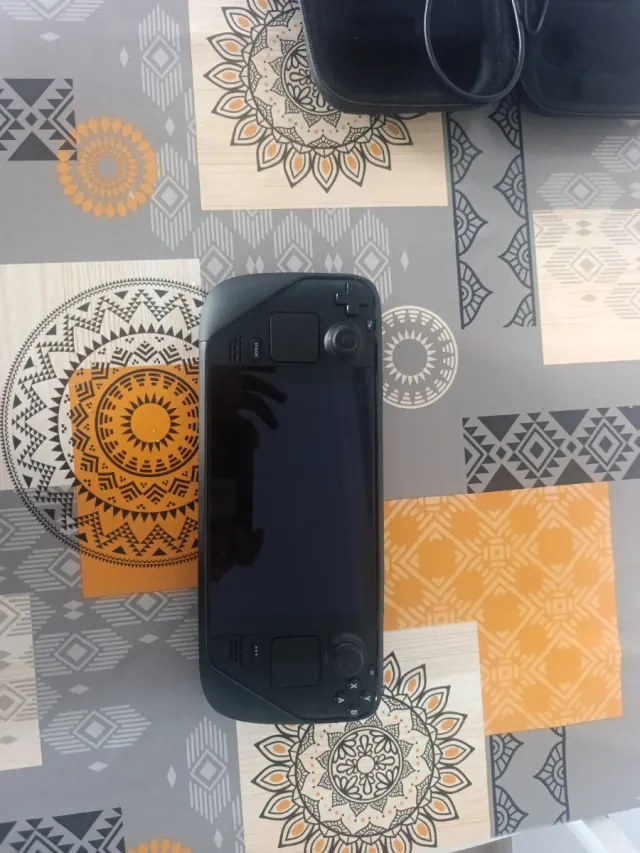 Steam Deck256GB+Funda+Base Carga + Tarjeta SD256GB