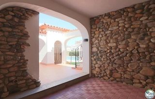 Piso en venta en Empuriabrava en Castelló d´Empúries