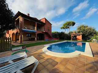 Chalet en venta en Cabanyes-Mas Ambrós-Mas Pallí en Calonge