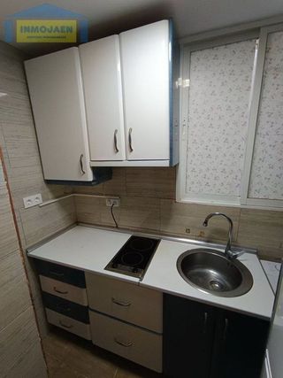 Piso en alquiler en San Felipe - El Almendral - La Merced en Jaén