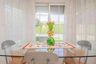 Chalet en venta en Gines