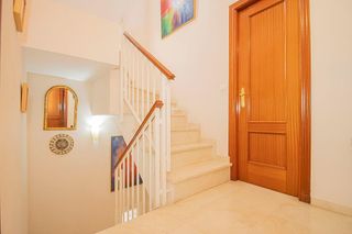 Chalet en venta en Gines