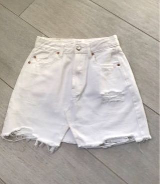 Conjunto minifalda y camisa