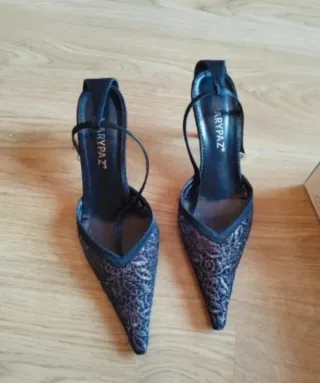 ⚪ Zapatos de fiesta Maripaz Talla 40