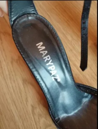 ⚪ Zapatos de fiesta Maripaz Talla 40