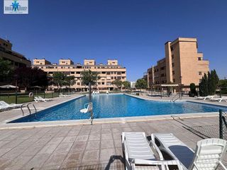 Piso en venta en Hermanos Falcó - Sepulcro Bolera en Albacete