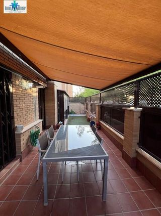 Piso en venta en Hermanos Falcó - Sepulcro Bolera en Albacete