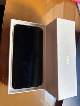 iPhone XR giallo 64 GB