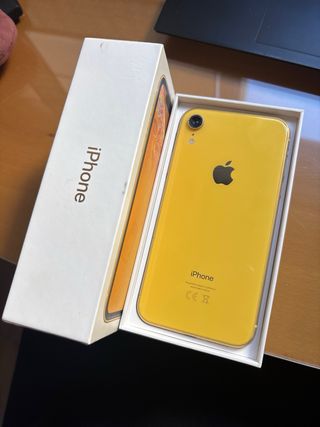 iPhone XR giallo 64 GB
