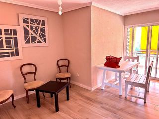 Piso en venta en Juan XXIII en Alicante