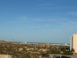 Piso en venta en Juan XXIII en Alicante