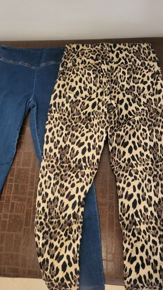 Pantalones con estampado de leopardo