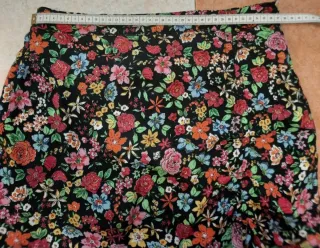 Mini falda flores Stradivarius