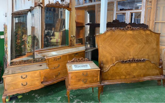 Dormitorio completo madera y cristal