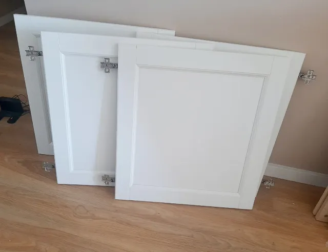 4 Puertas BESTA Ikea Blancas Madera