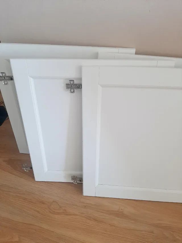 4 Puertas BESTA Ikea Blancas Madera