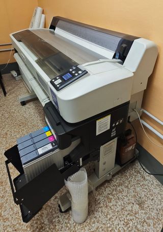 Plotter Epson SureColor F6200