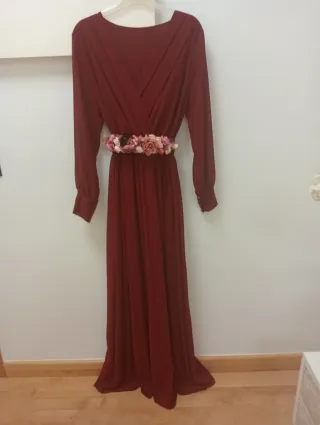 VESTIDO FIESTA‼️ BURDEOS‼️
T.M NUEVO‼️