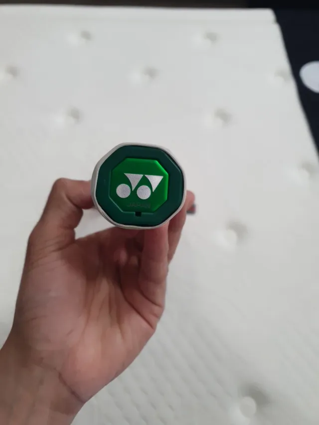 Raqueta Tenis Yonex Vcore 98.