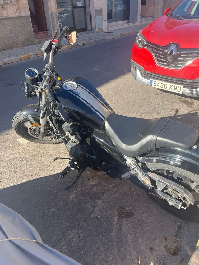 Moto Custom GOES 125