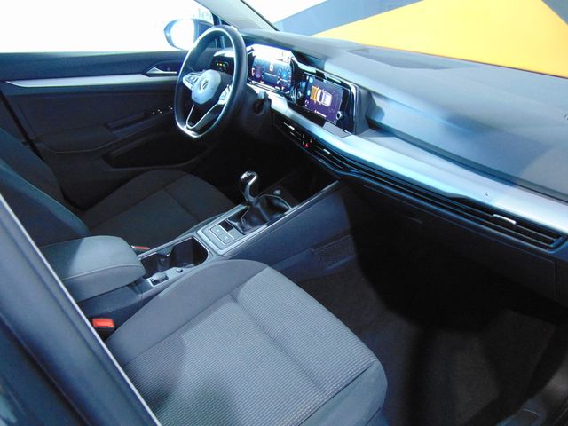 Volkswagen Golf 1.0 TSI 90 CV. 2021