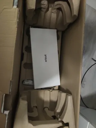 Cricut Maker 3 ESTA BLOQUEADA ENNLA APLICACIÓN