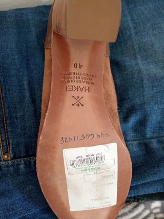 Zapatos de tacón marrones sin usar