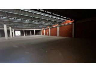 Local comercial en venta en Almansa
