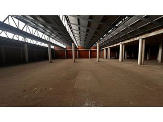 Local comercial en venta en Almansa