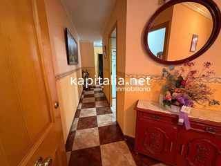 Casa adosada en venta en Carcaixent